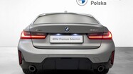 BMW Serii 3, 330