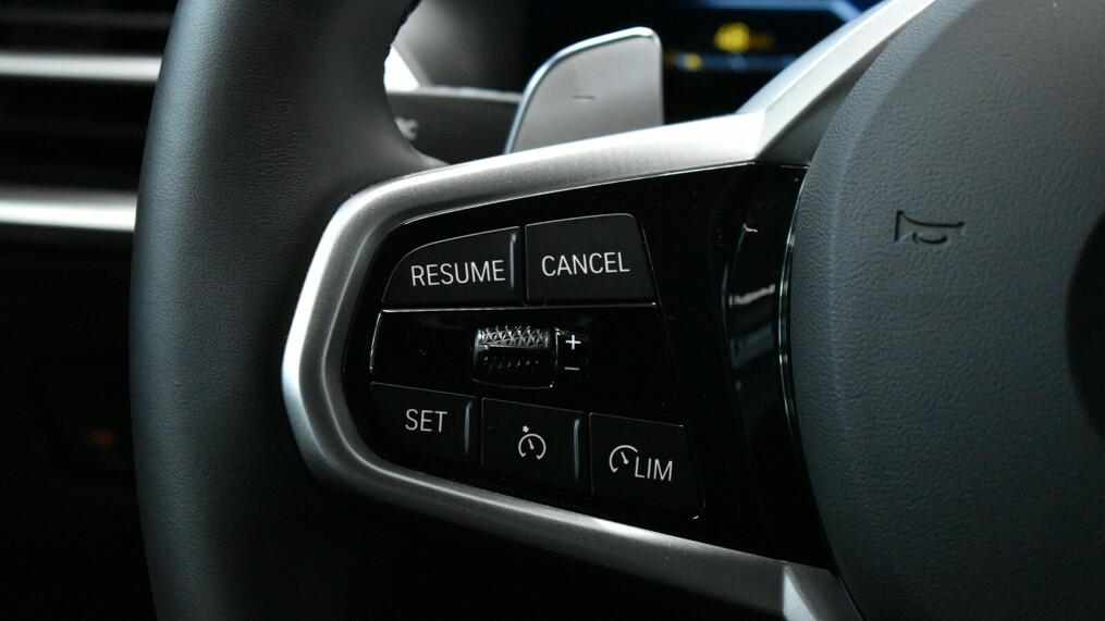 BMW Seria 3, 320