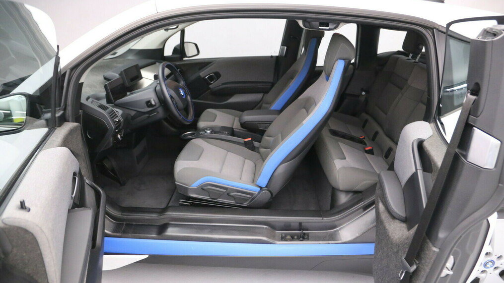 BMW Seria I3