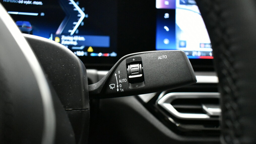 BMW Seria 3 330