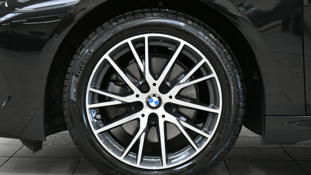 BMW Seria 2 218