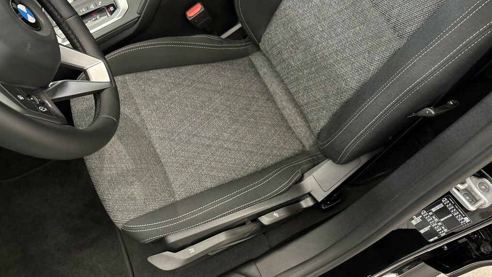 BMW Serii 1, 118
