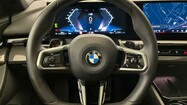 BMW Serii 5, 520