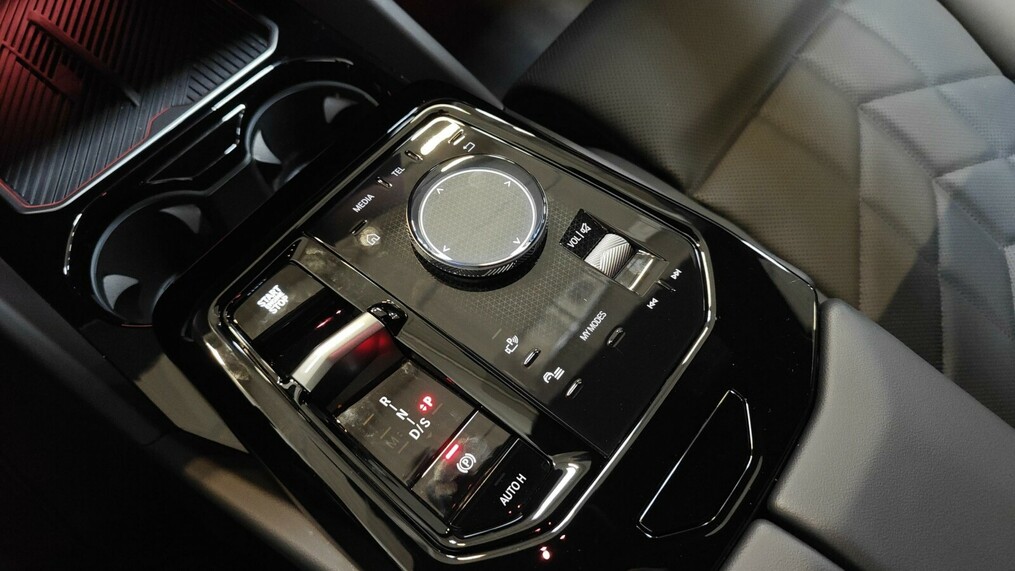 BMW Seria 5, 520