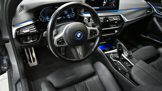 BMW Serii 5, 530