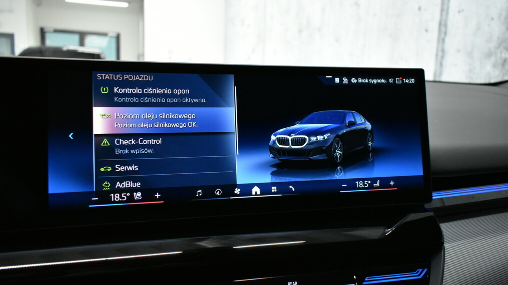 BMW Serii 5, 520