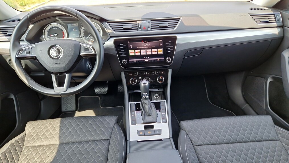 Škoda Superb