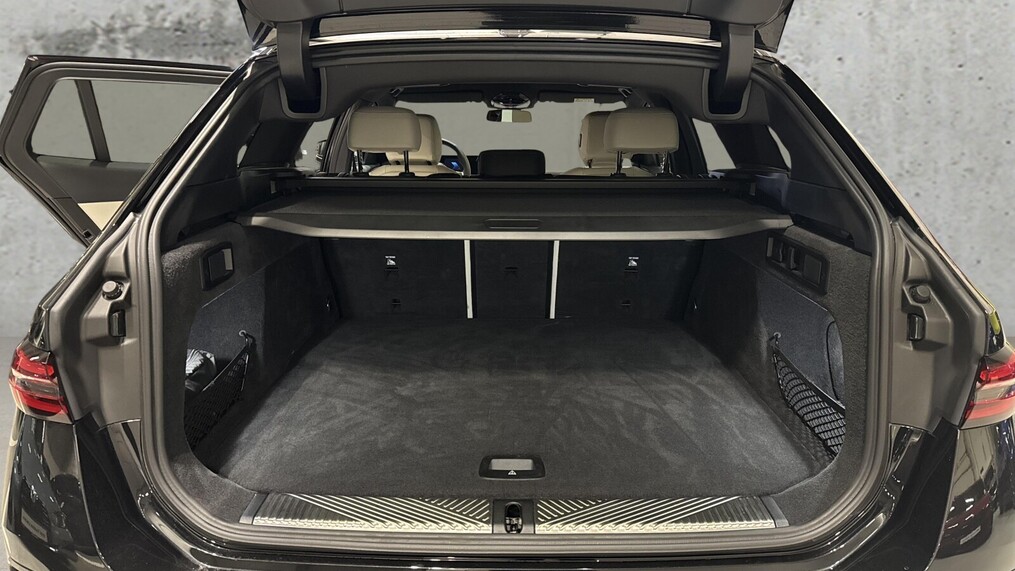 BMW Serii 5, 520