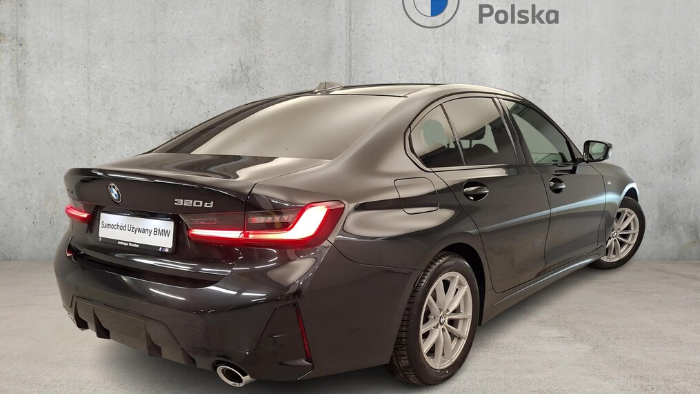 BMW Serii 3, 320