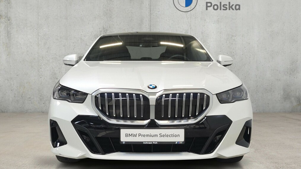 BMW Serii 5, 520