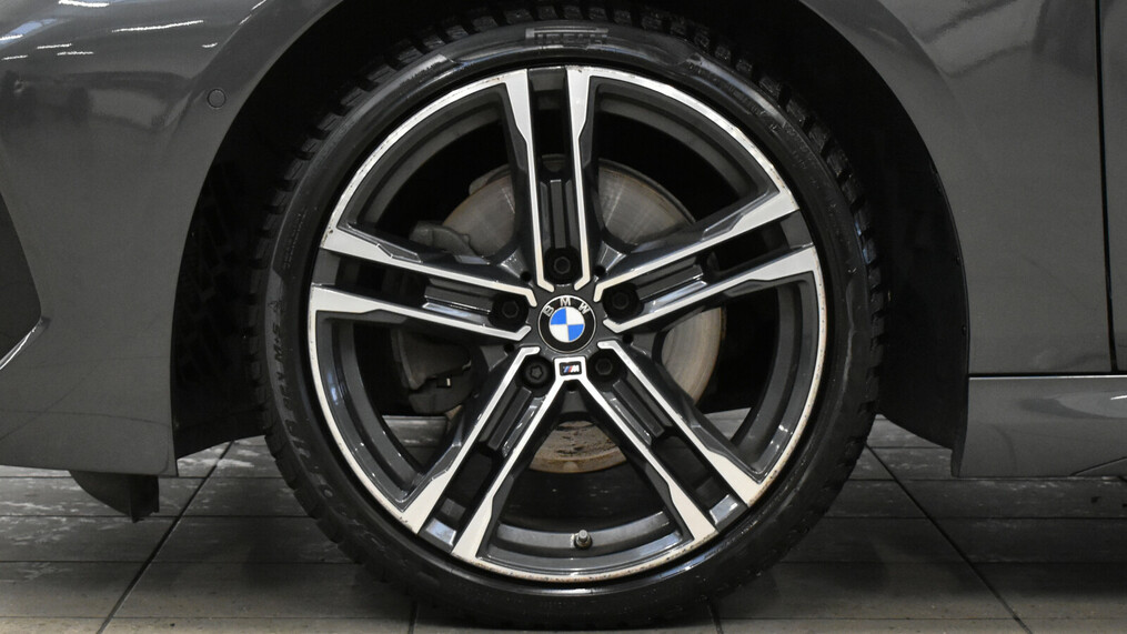 BMW Seria 2 218