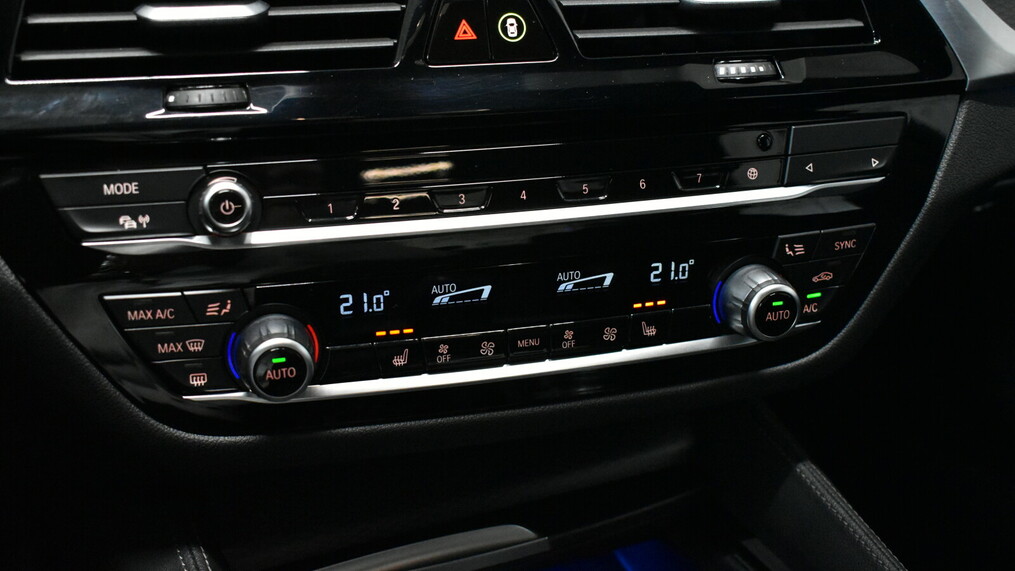 BMW Serii 5, 530