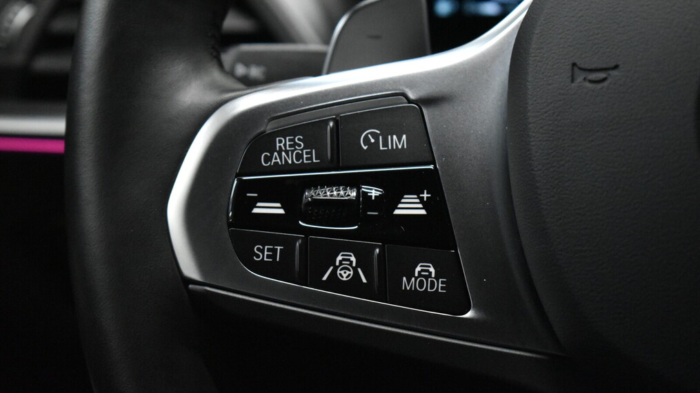 BMW Serii 3, 320