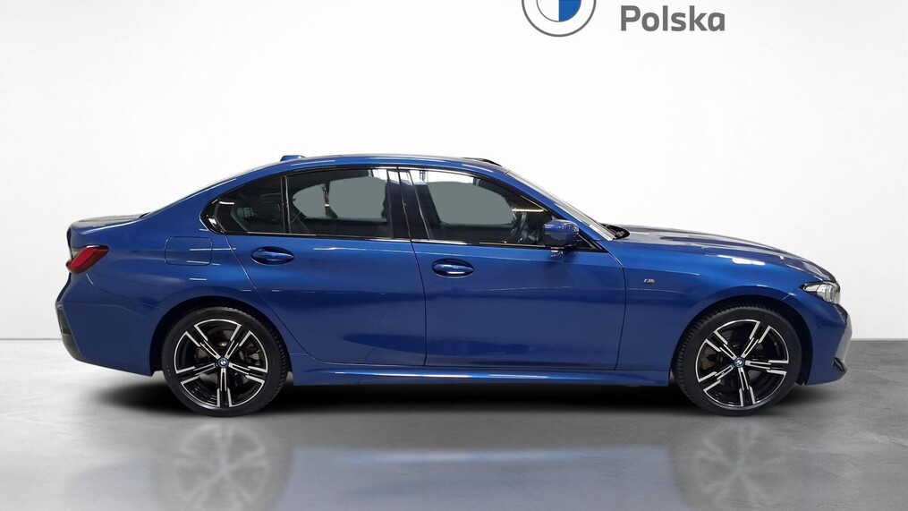 BMW Serii 3, 330