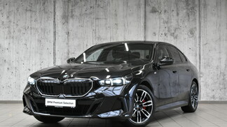 BMW Serii 5, 520
