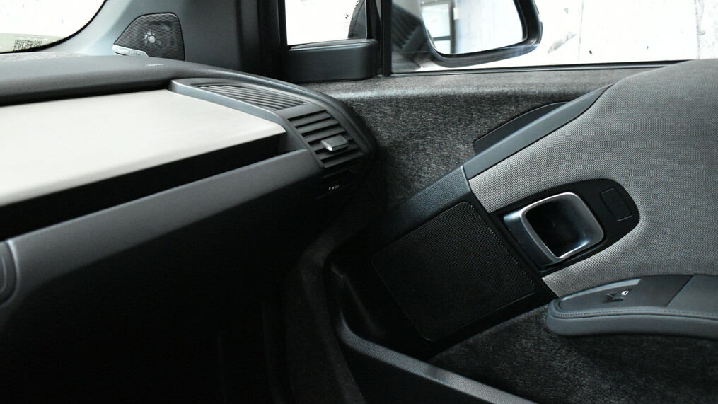 BMW Seria I3