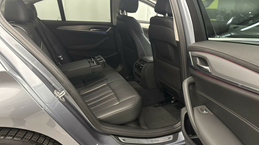 BMW Seria 5 530