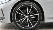 BMW Serii 3, 320