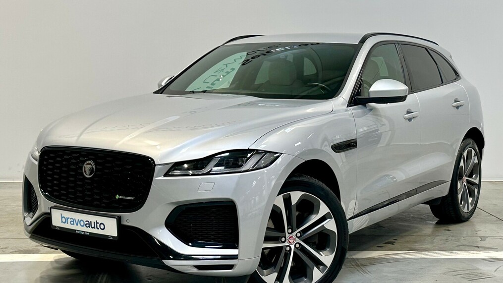 Jaguar F-Pace