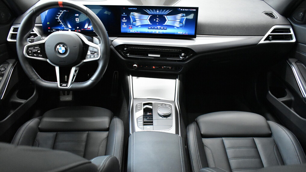 BMW Serii 3, 340