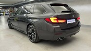 BMW Serii 5, 530