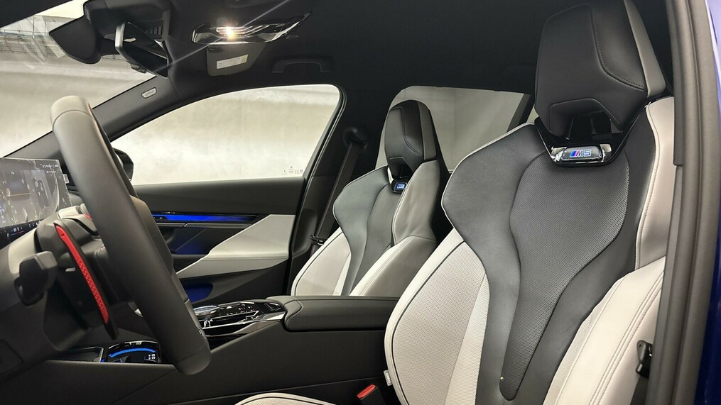 BMW Seria M5