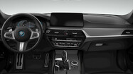 BMW Serii 5, 530