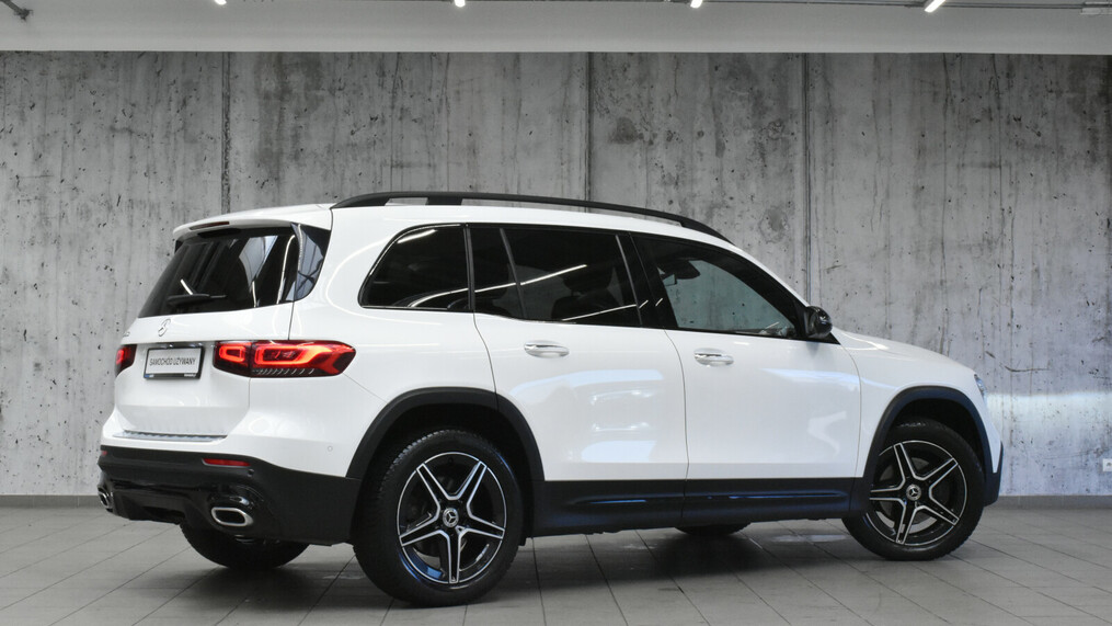 Mercedes-Benz GLB 200