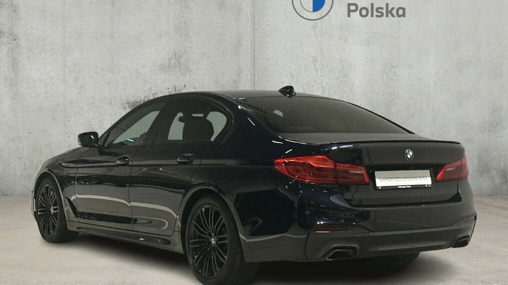 BMW Seria 5, 520
