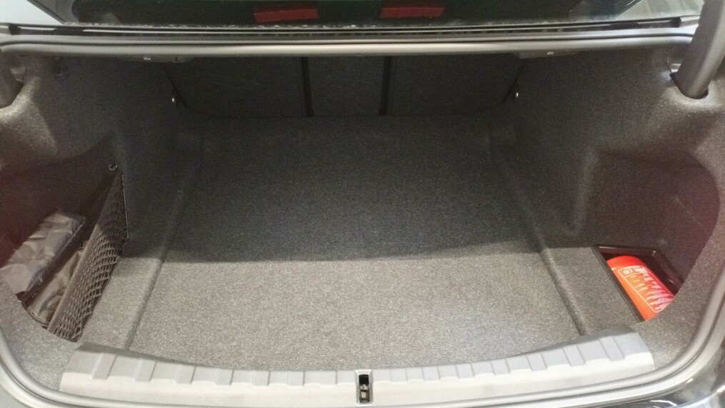 BMW Seria 3 318