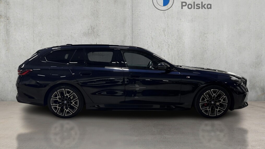 BMW Serii 5, 530