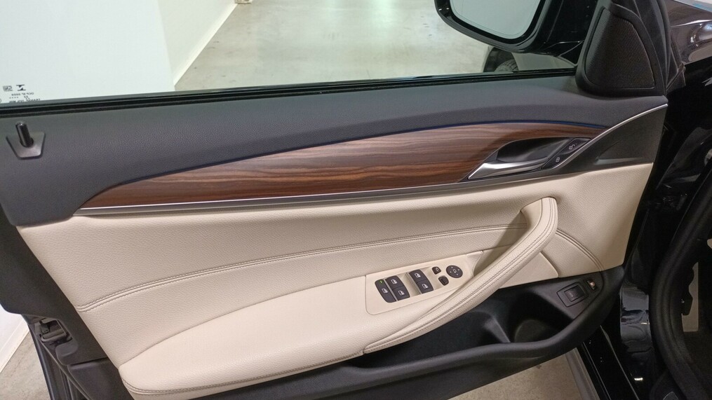 BMW Seria 5 530