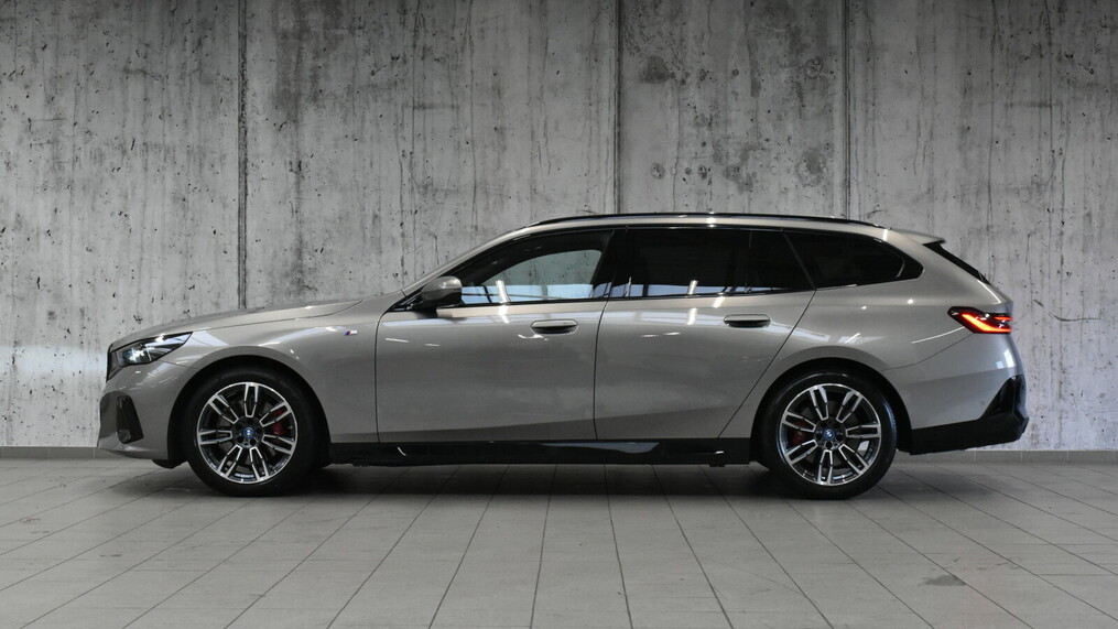 BMW Seria 5, 520
