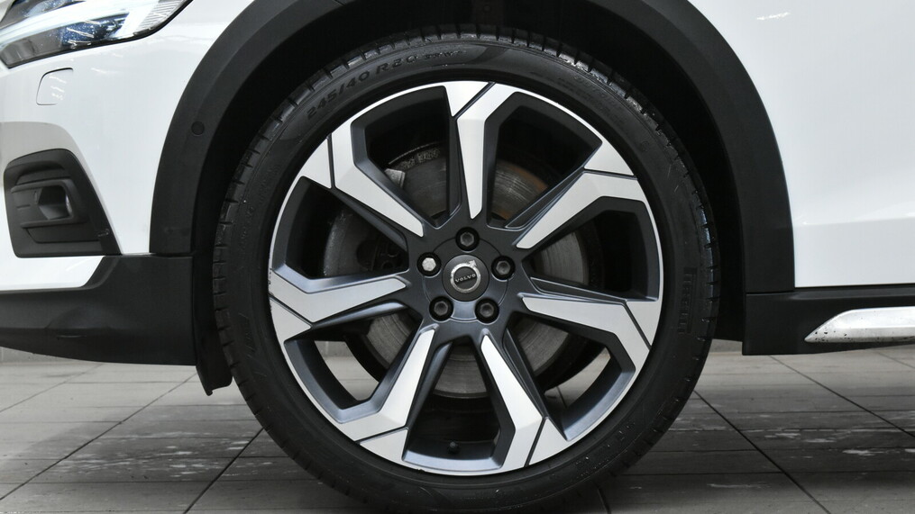Volvo V60 Cross Country