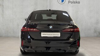 BMW Serii 5, 520