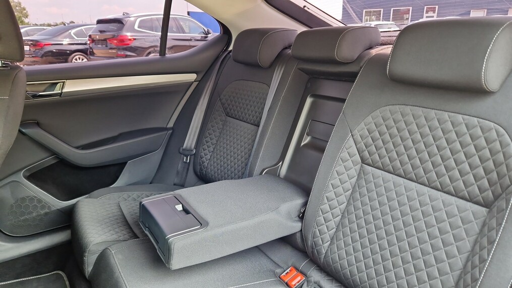 Škoda Superb