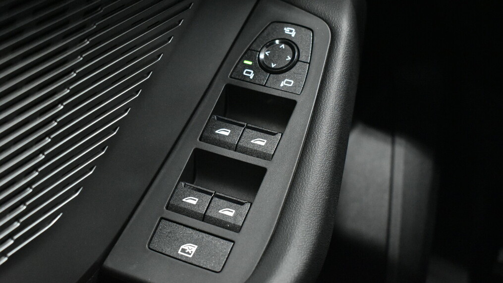 BMW Serii 1, 118