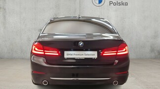 BMW Serii 5, 520