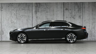 BMW Seria 7 740