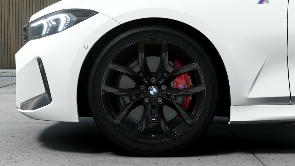BMW Serii 3, 340