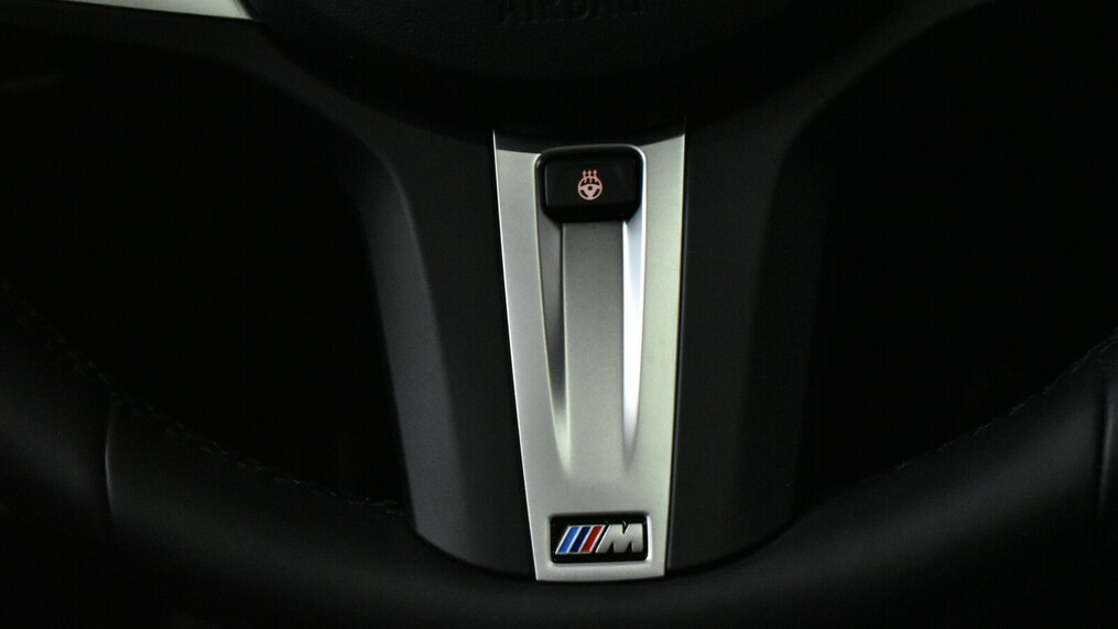 BMW Serii 3, 320