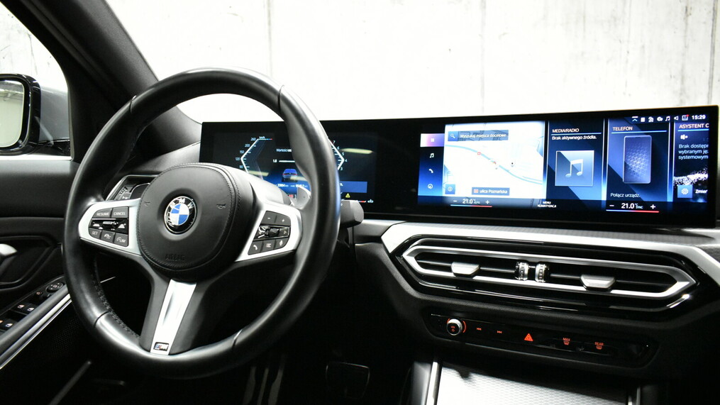 BMW Seria 3 330