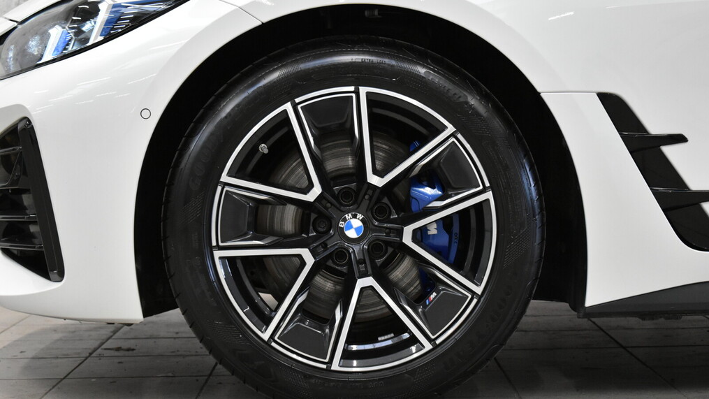BMW Serii 4, 430