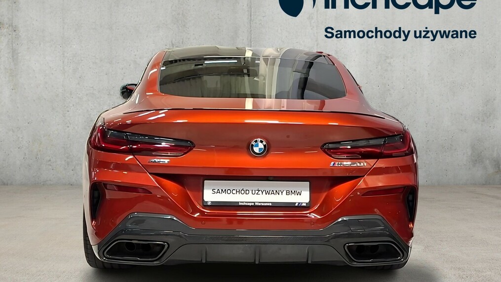 BMW Serii 8, 850