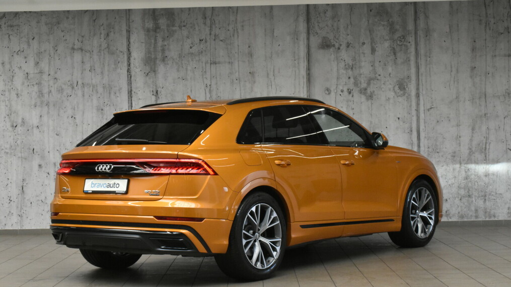 Audi Q8