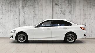BMW Serii 3, 320
