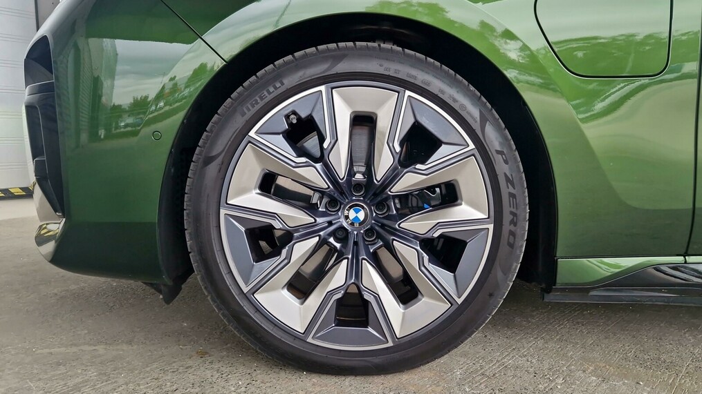 BMW Seria 7 760