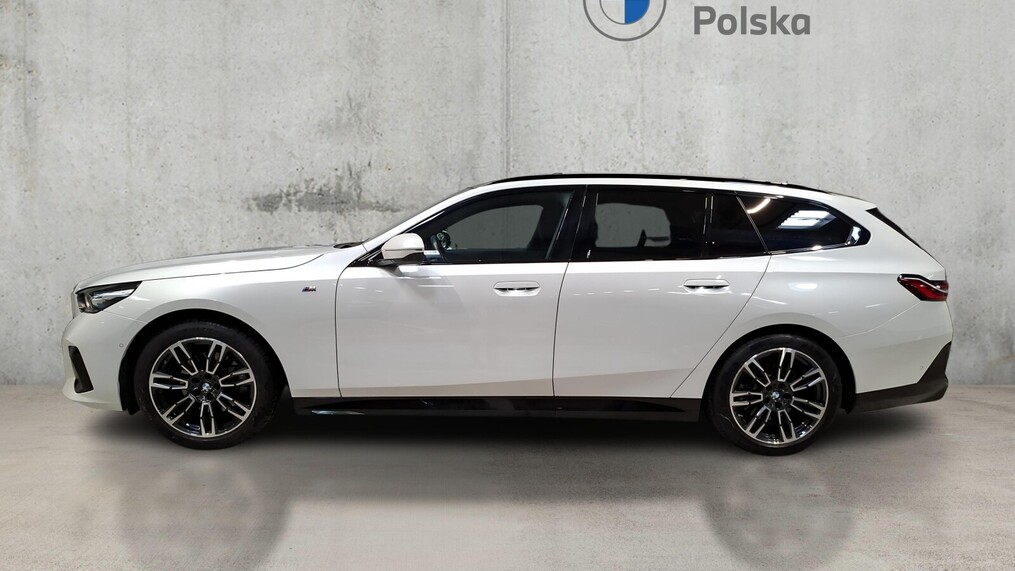 BMW Serii 5, 520