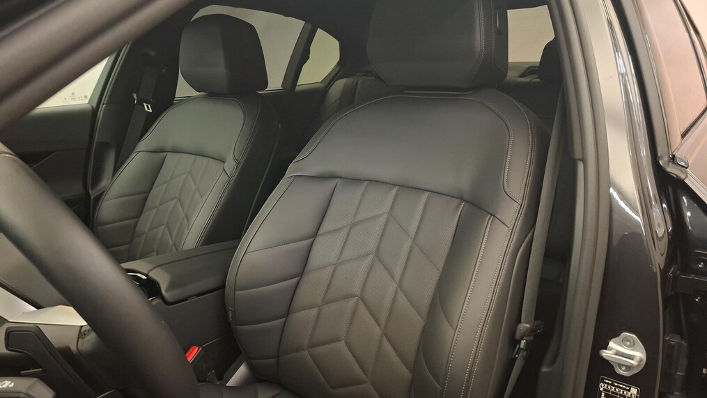 BMW Serii 5, 520