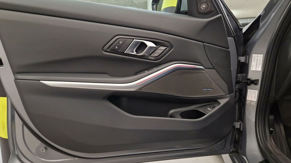 BMW Seria 3 320